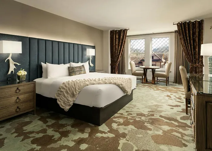 Grand Bohemian Lodge Asheville, Autograph Collection